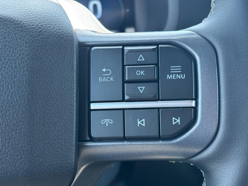 Ford F-150 Vehicle Full-screen Gallery Image 20