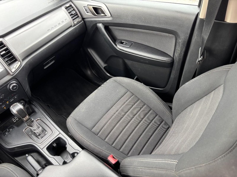 Ford Ranger Vehicle Full-screen Gallery Image 15