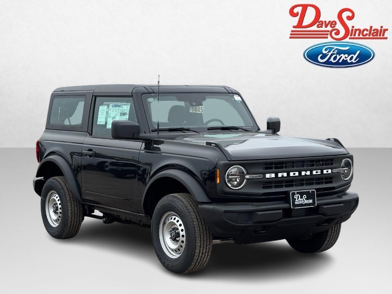 Ford Bronco Vehicle Image 04