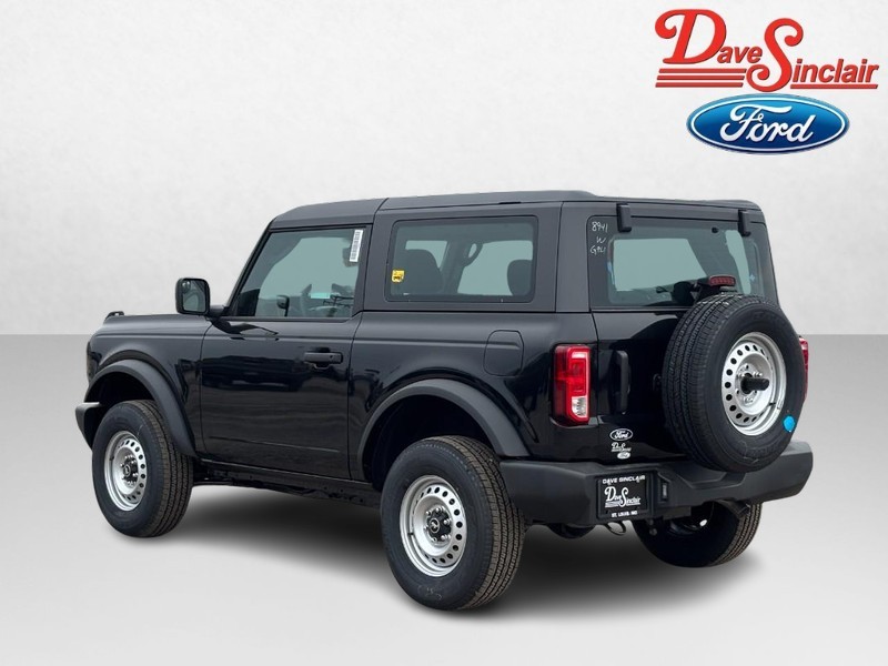 Ford Bronco Vehicle Image 09