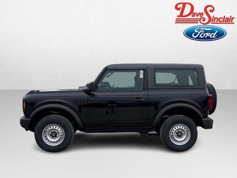 Ford Bronco Vehicle Image 10