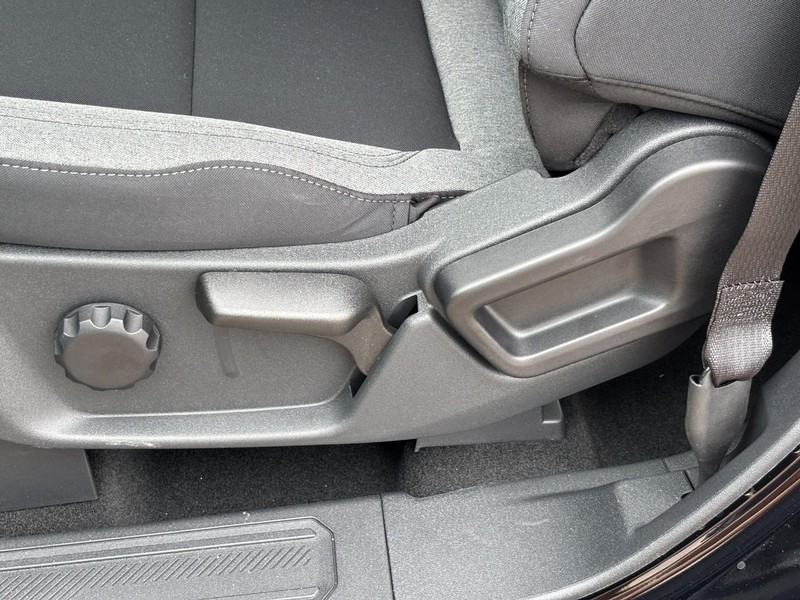 Ford Bronco Vehicle Image 14