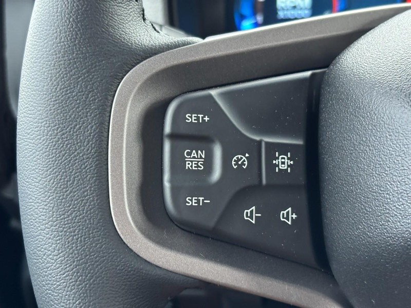 Ford Bronco Vehicle Full-screen Gallery Image 17