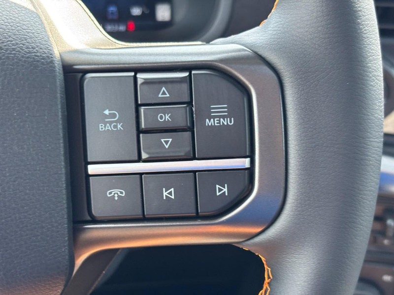 Ford F-150 Vehicle Full-screen Gallery Image 20