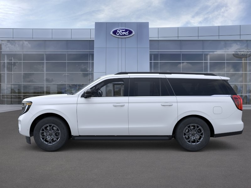 Ford Expedition Max Vehicle Full-screen Gallery Image 04