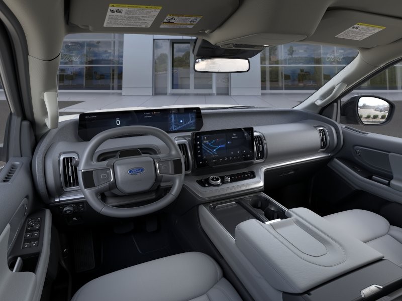 Ford Expedition Max Vehicle Full-screen Gallery Image 11