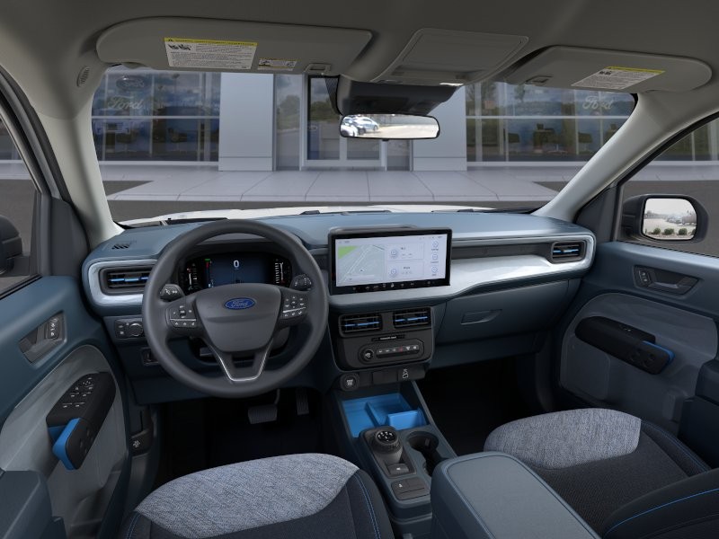 Ford Maverick Vehicle Image 11