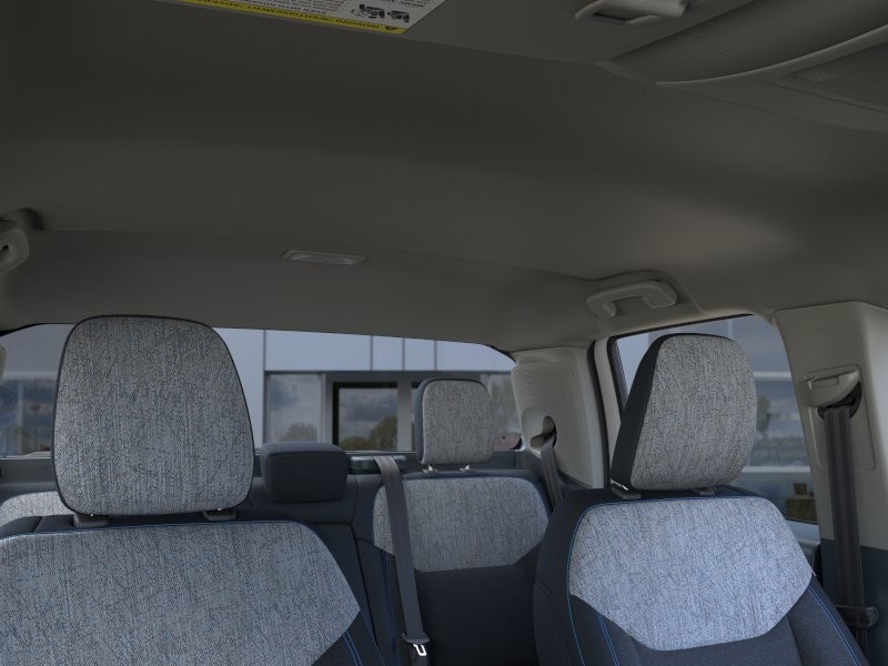 Ford Maverick Vehicle Image 14