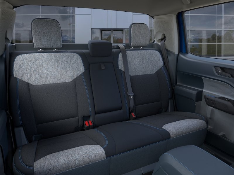 Ford Maverick Vehicle Image 13