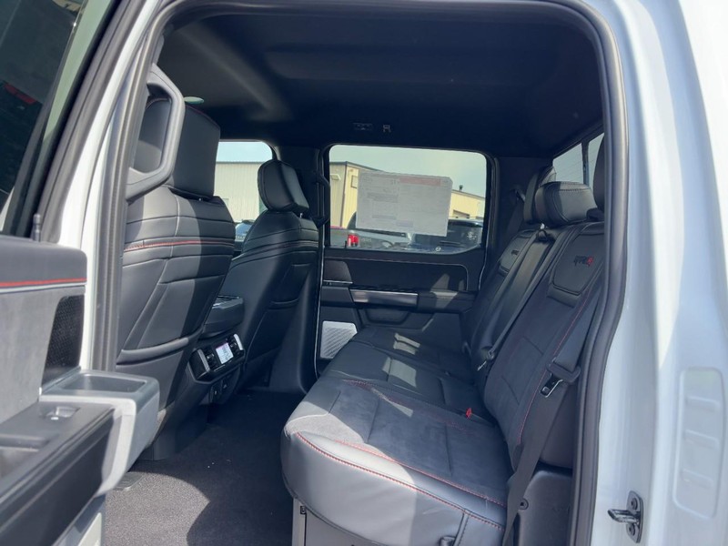 Ford F-150 Vehicle Image 12