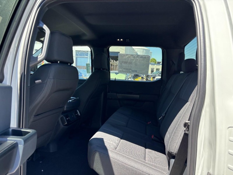 Ford F-150 Vehicle Image 12