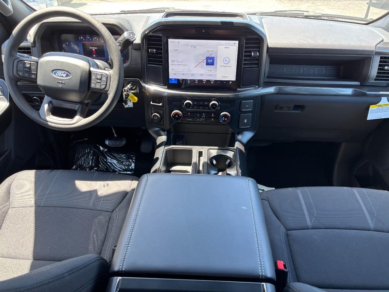 Ford F-150 Vehicle Image 14