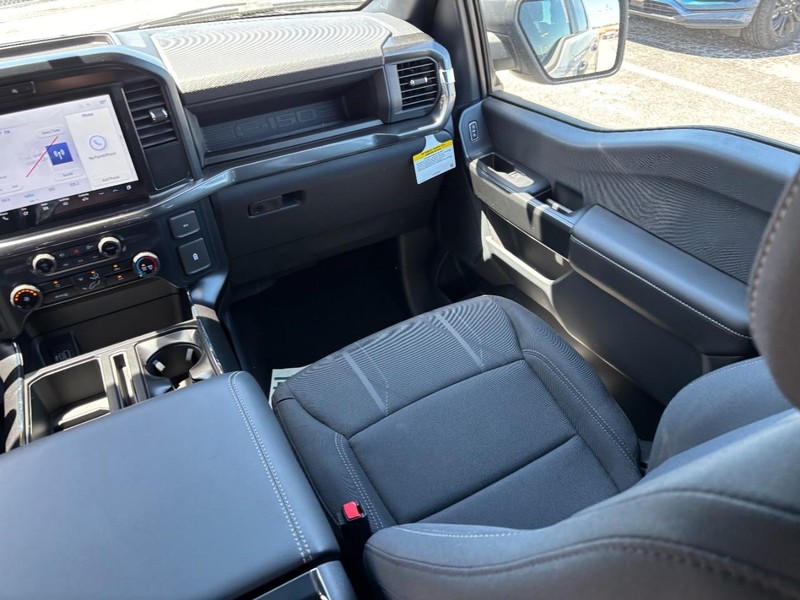 Ford F-150 Vehicle Image 15