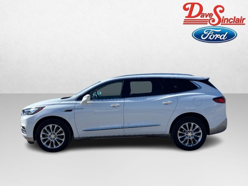 Buick Enclave Vehicle Image 10