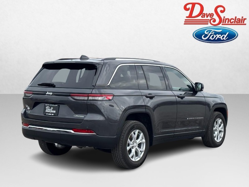 Jeep Grand Cherokee Vehicle Image 07