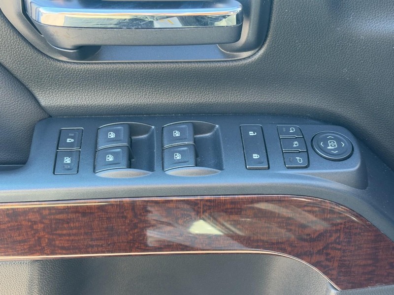 GMC Sierra 1500 Vehicle Image 18