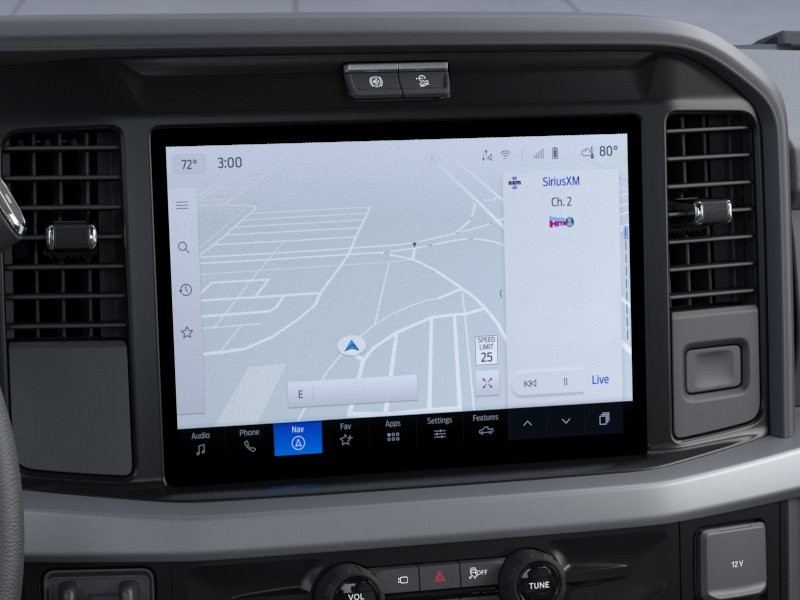 Ford Super Duty F-350 DRW Vehicle Image 16