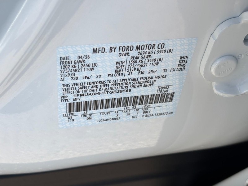 Ford Explorer Vehicle Image 26