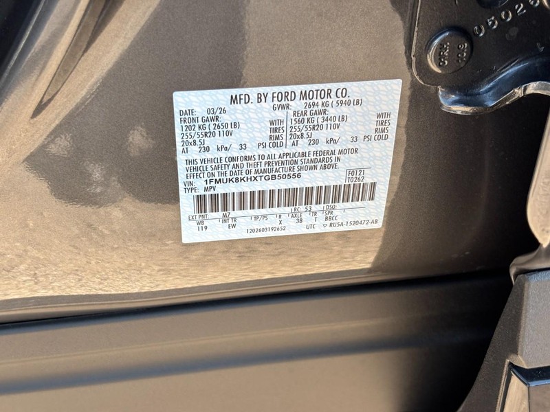 Ford Explorer Vehicle Image 27