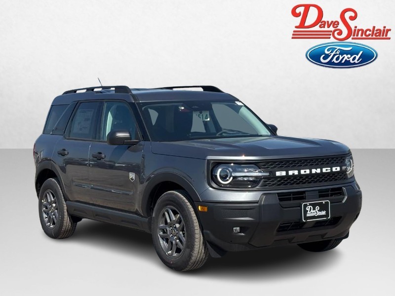 Ford Bronco Sport Vehicle Full-screen Gallery Image 04