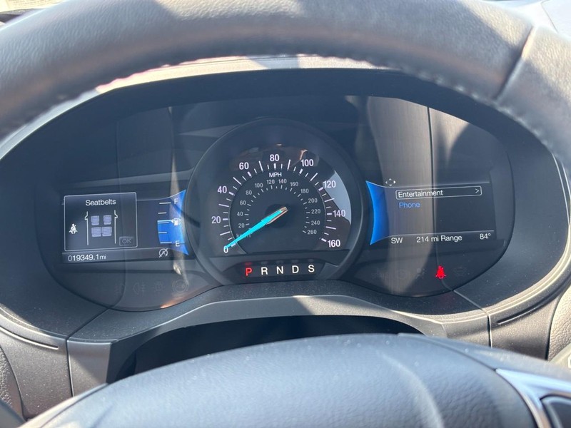 Ford Edge Vehicle Image 21