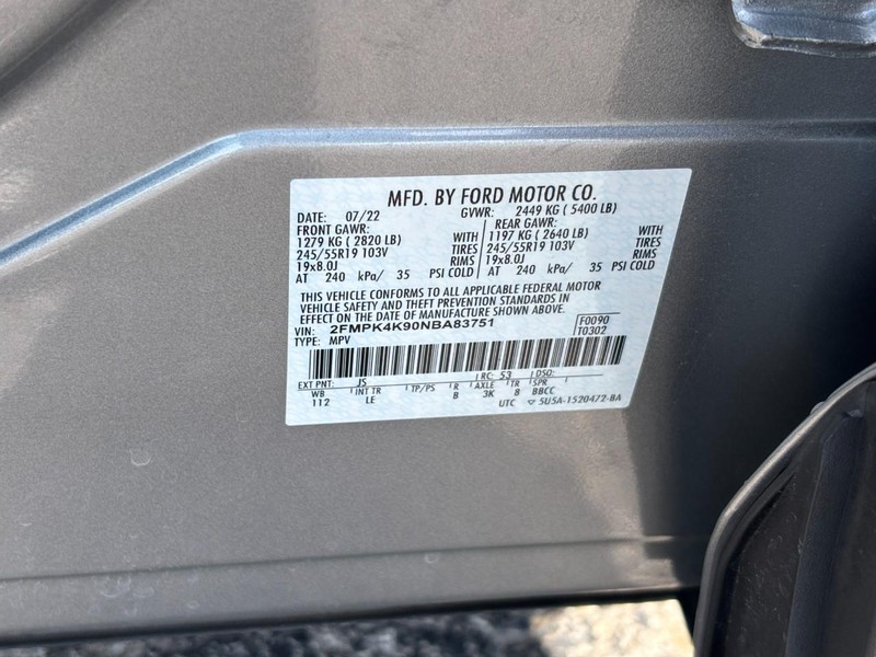 Ford Edge Vehicle Image 25