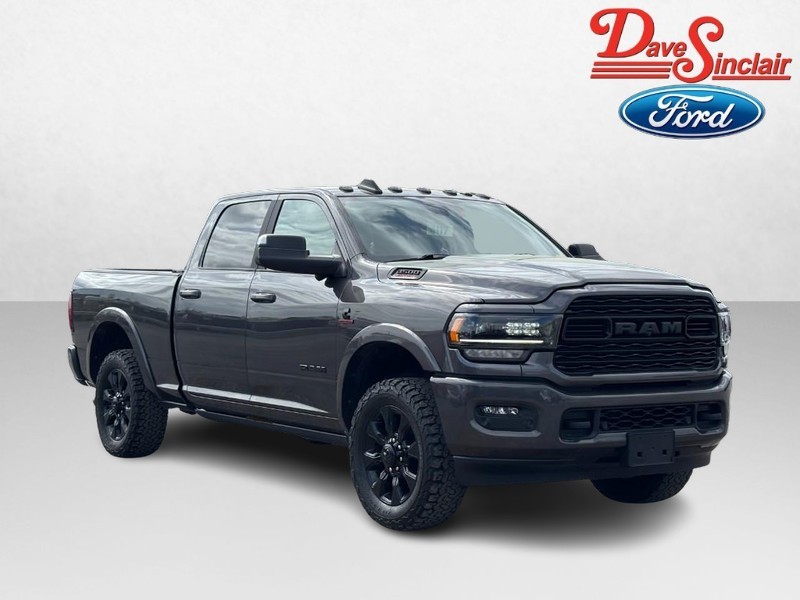 Ram 3500 Vehicle Full-screen Gallery Image 04