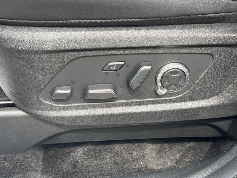 Hyundai Palisade Vehicle Full-screen Gallery Image 17