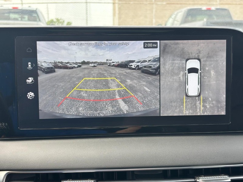 Hyundai Palisade Vehicle Full-screen Gallery Image 24