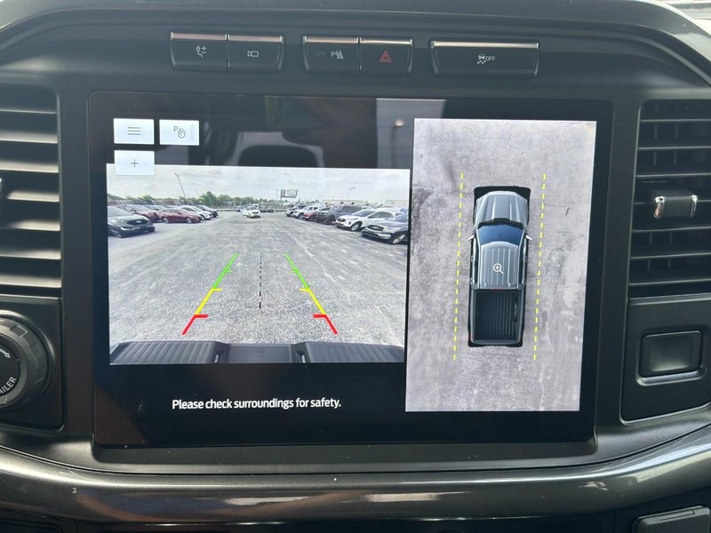 Ford F-150 Vehicle Full-screen Gallery Image 22