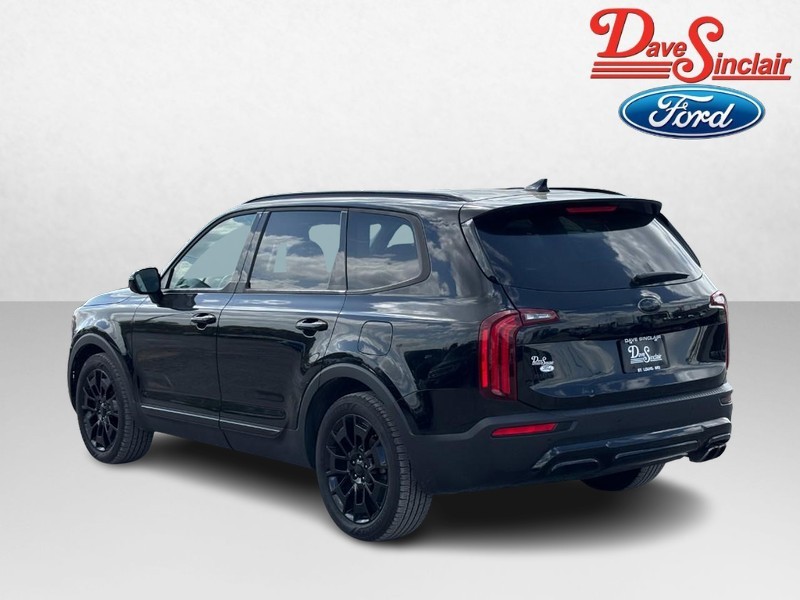Kia Telluride Vehicle Full-screen Gallery Image 09