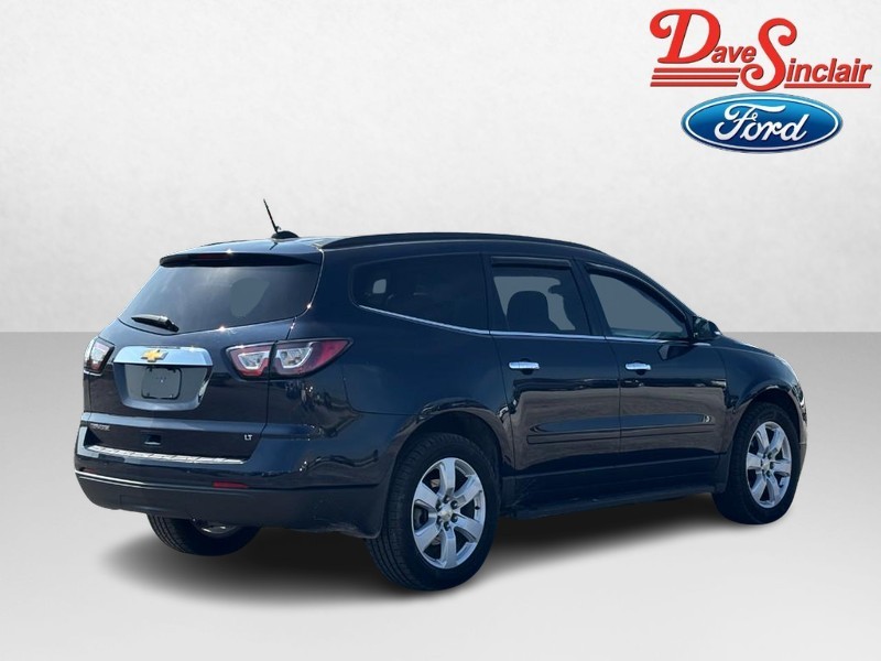 Chevrolet Traverse Vehicle Image 07