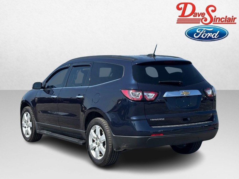 Chevrolet Traverse Vehicle Image 09