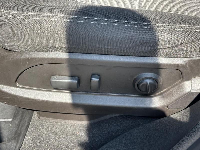 Chevrolet Traverse Vehicle Image 18