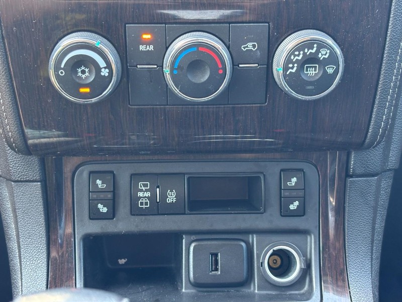 Chevrolet Traverse Vehicle Image 25