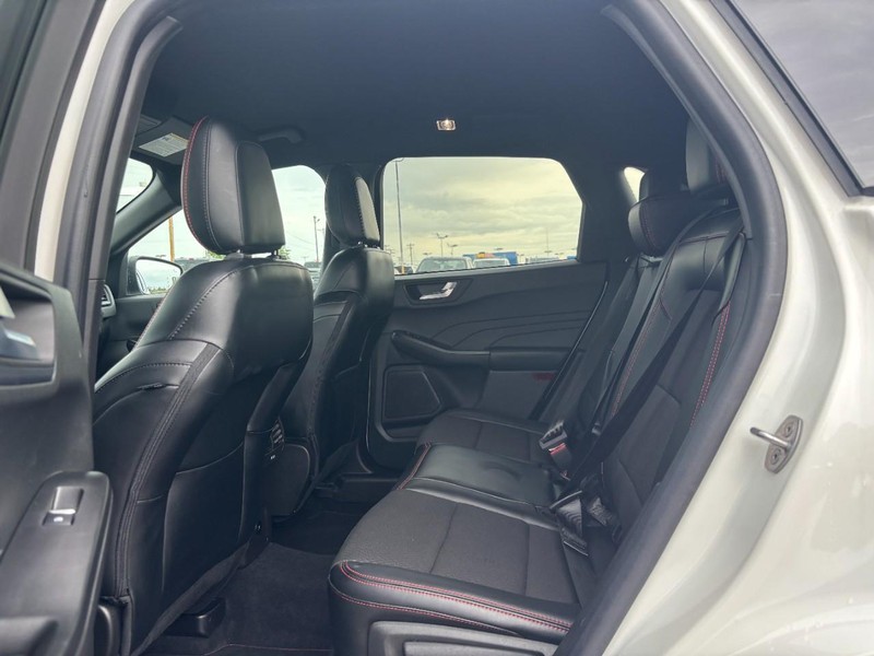 Ford Escape Vehicle Image 12