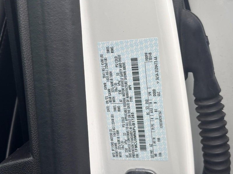 Ford Escape Vehicle Image 24