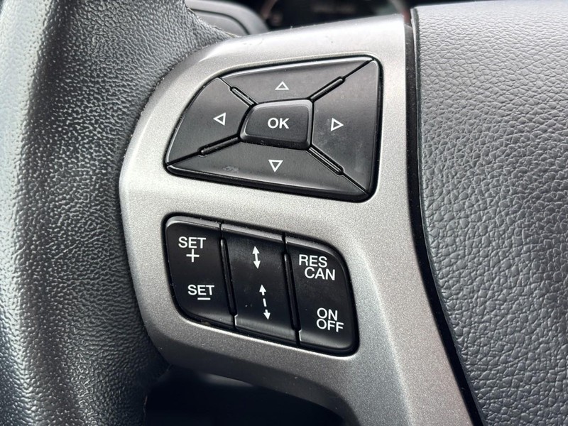 Ford Ranger Vehicle Full-screen Gallery Image 21