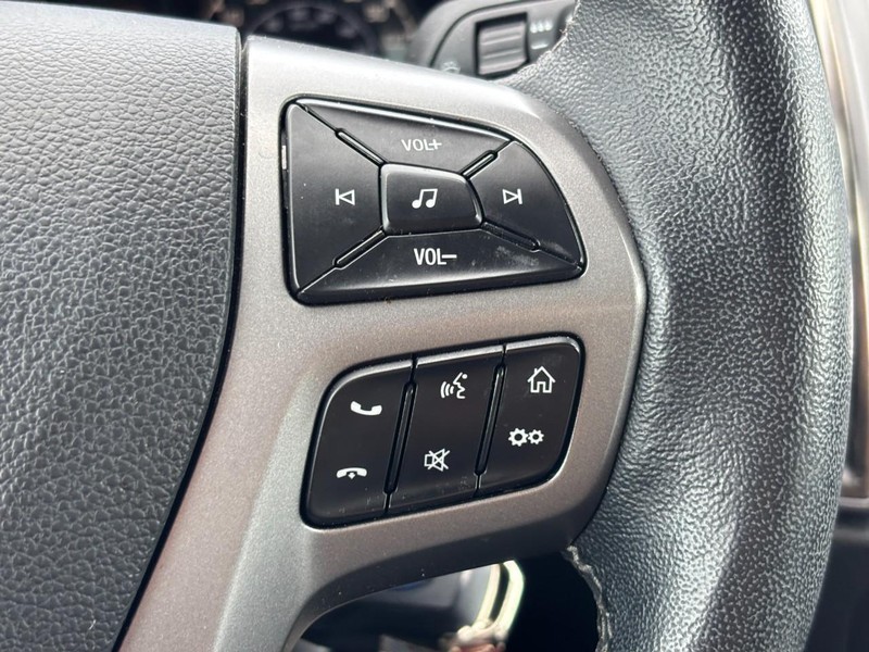 Ford Ranger Vehicle Full-screen Gallery Image 22