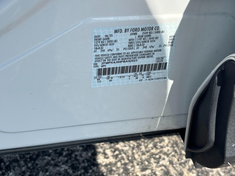 Ford Edge Vehicle Image 25