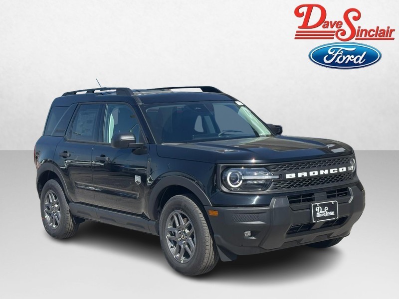 Ford Bronco Sport Vehicle Full-screen Gallery Image 04