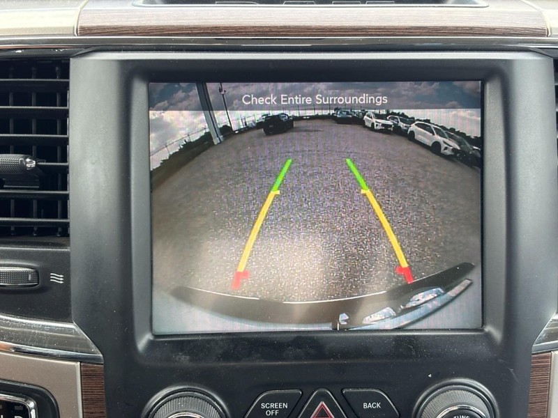 Ram 1500 Vehicle Full-screen Gallery Image 24