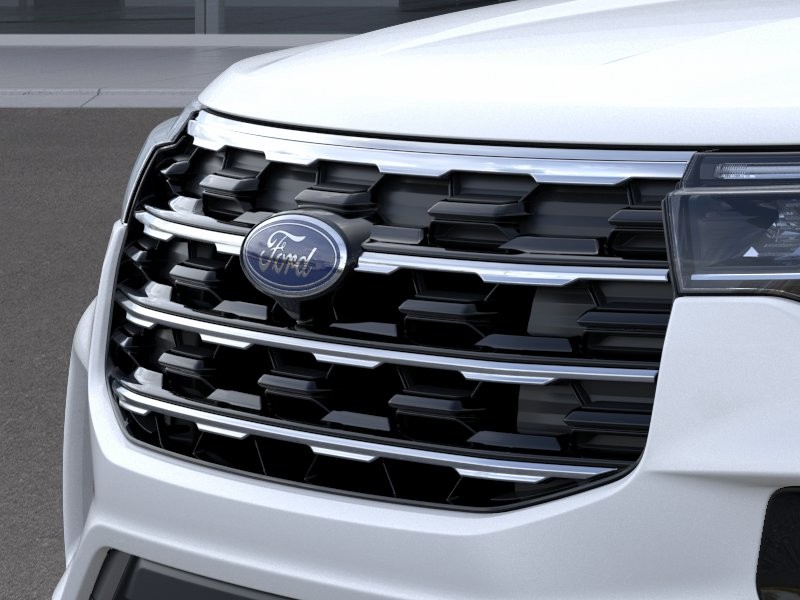 Ford Explorer Vehicle Image 19