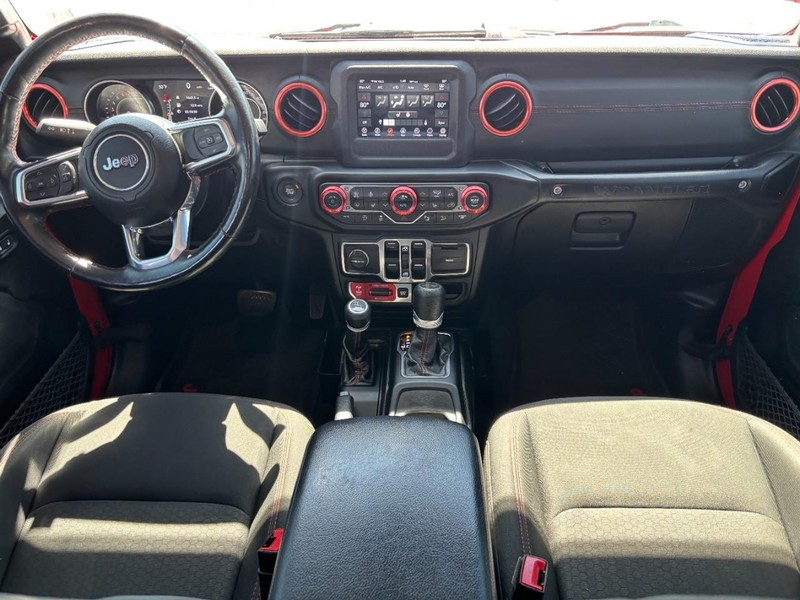 Jeep Wrangler Unlimited Vehicle Full-screen Gallery Image 14