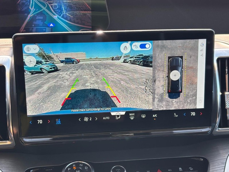 Ford Expedition Vehicle Image 25