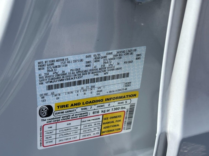 Ford Expedition Vehicle Image 26