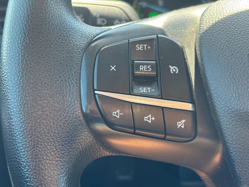 Ford Escape Vehicle Image 18