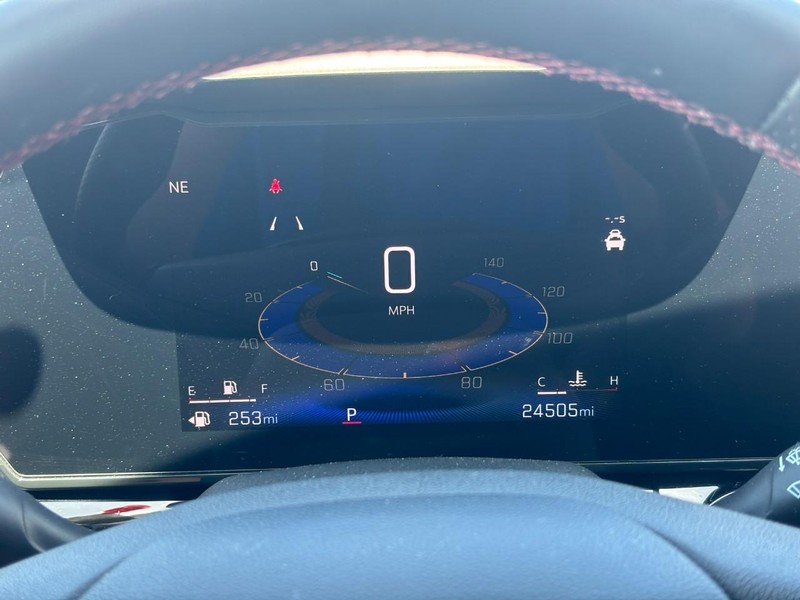 Chevrolet Trax Vehicle Image 21