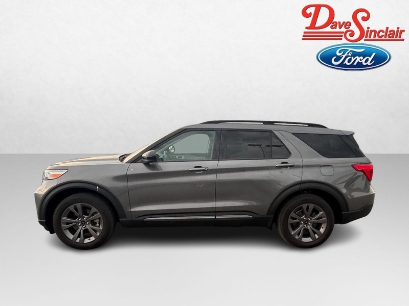 Ford Explorer Vehicle Image 10