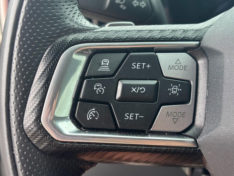Ford Mustang Vehicle Image 19